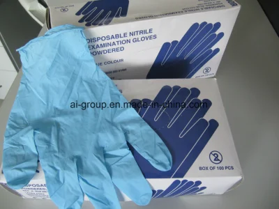 Неопудренные голубые нитриловые одноразовые перчатки для осмотров.